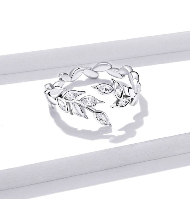 Silver Diamante Wheat Ring