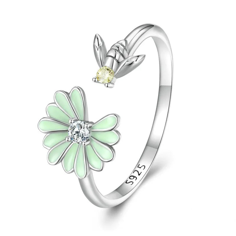 Silver / Mint Daisy and Bee Ring