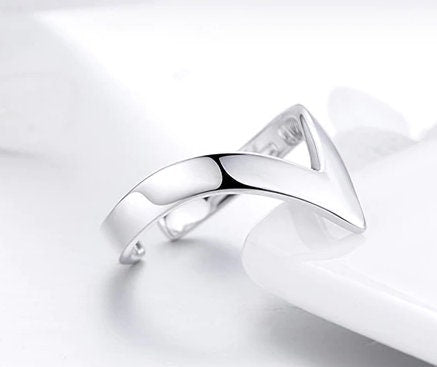 Silver Chevron Ring