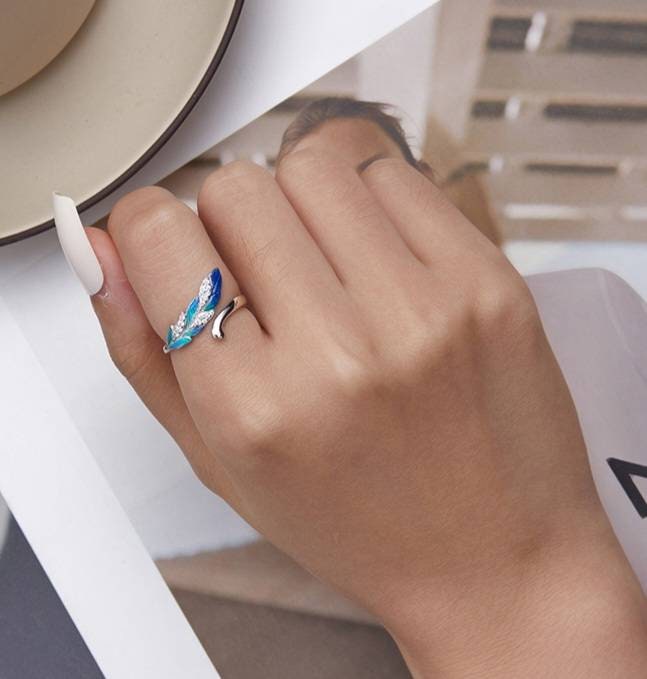 Sparkly Blue Feather Ring