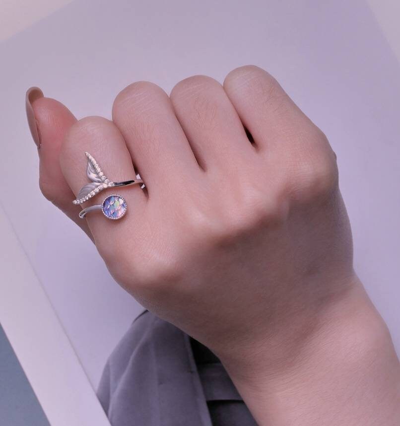 Silver Sparkly Mermaid Tail Ring